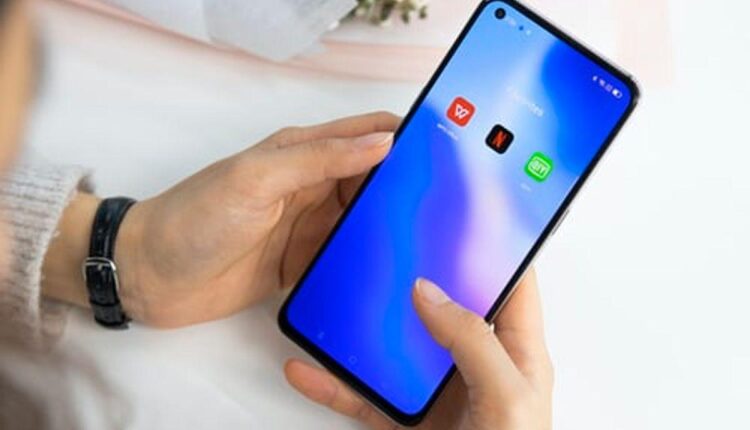 hide apps on iphone