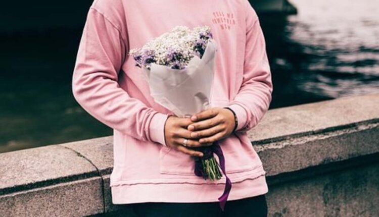 pink hoodie