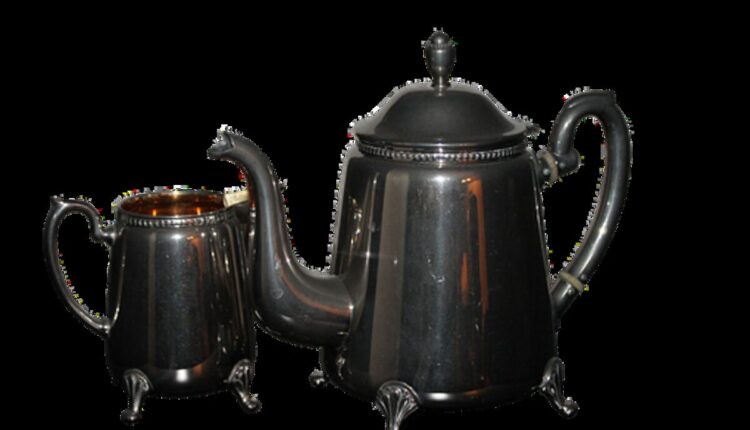 how to clean a coffee pot with vinegar