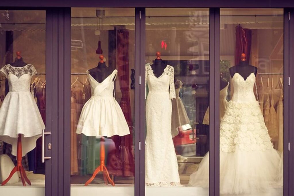designer dresses online