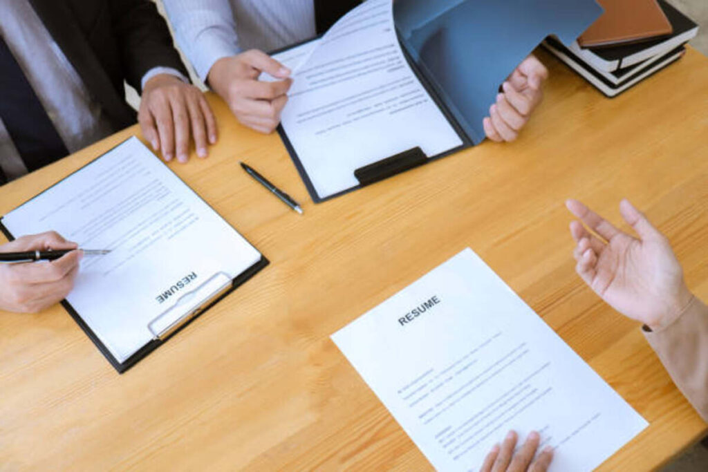 What is an interview coach?