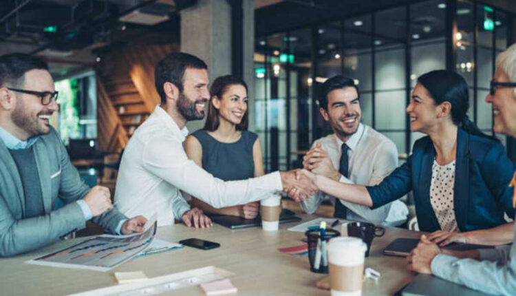 How can I be a good interview coach?
