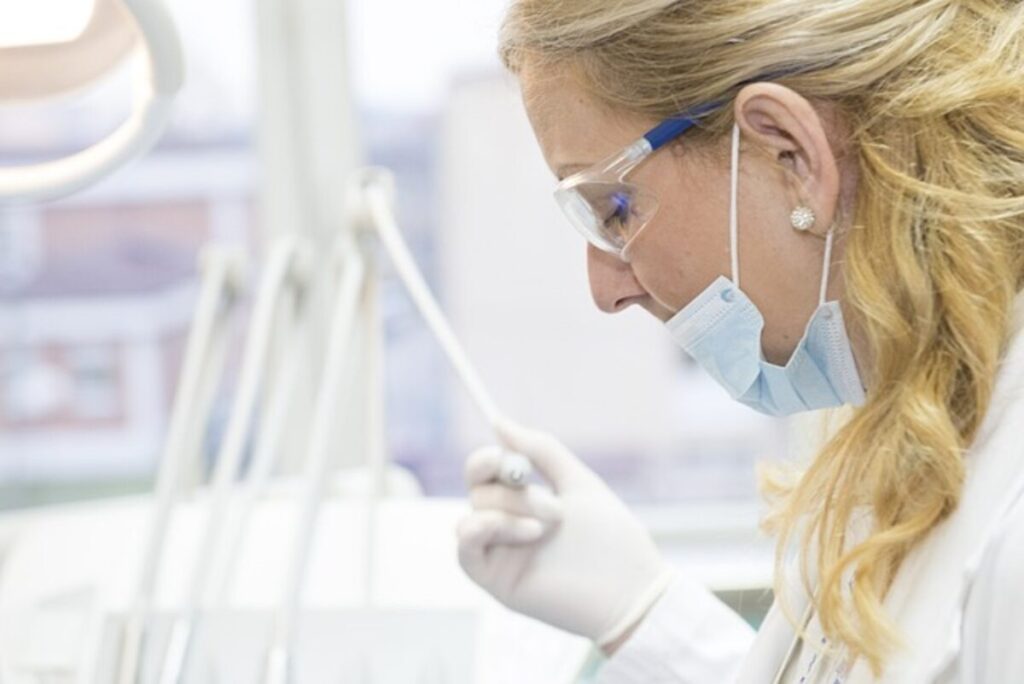 dentists in North York