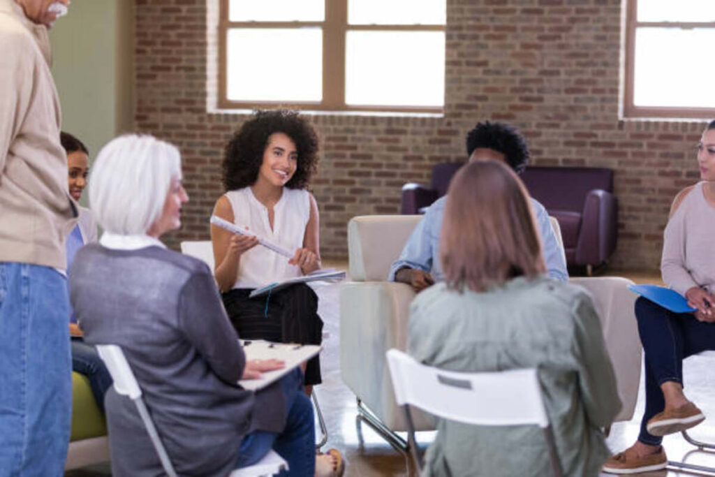 How a Monthly Business Review Template Helps Managers and Teams Focus on Critical Issues