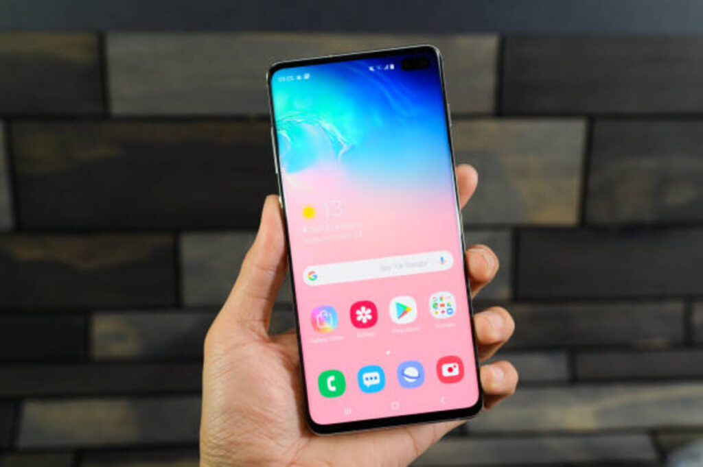 How to Take Screenshot in Samsung Galaxy F12
