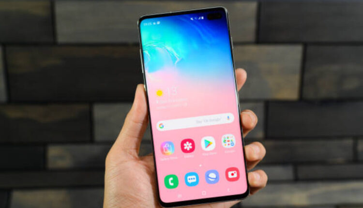 How to Take Screenshot in Samsung Galaxy F12