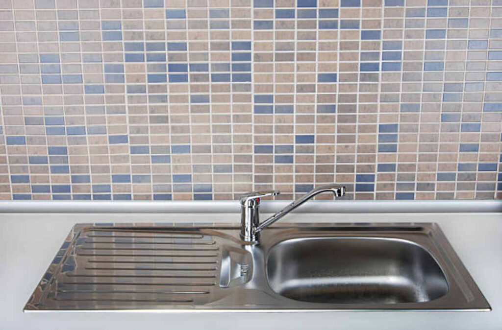 Plumbing a Double Kitchen Sink